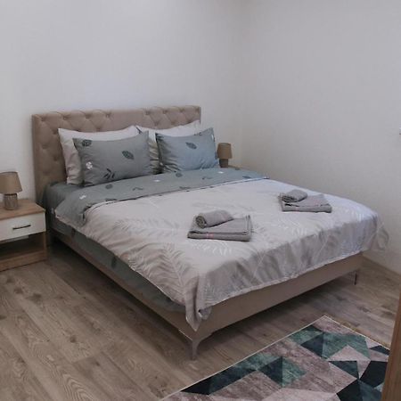Apartmani Golub Livno Extérieur photo